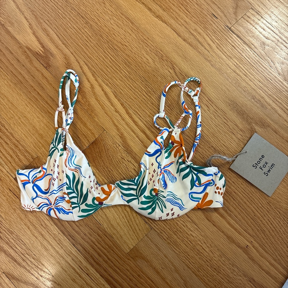 Stone fox bikini top